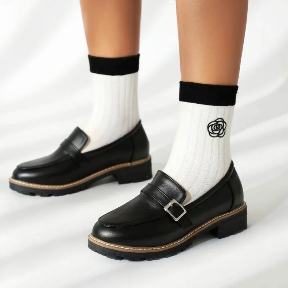 Mocassins noirs en cuir pour f - Women'S Shoes Loafers Black avis et prix