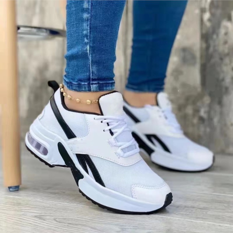 Baskets à semelle compensée et - Women Shoes Skechers avis et prix